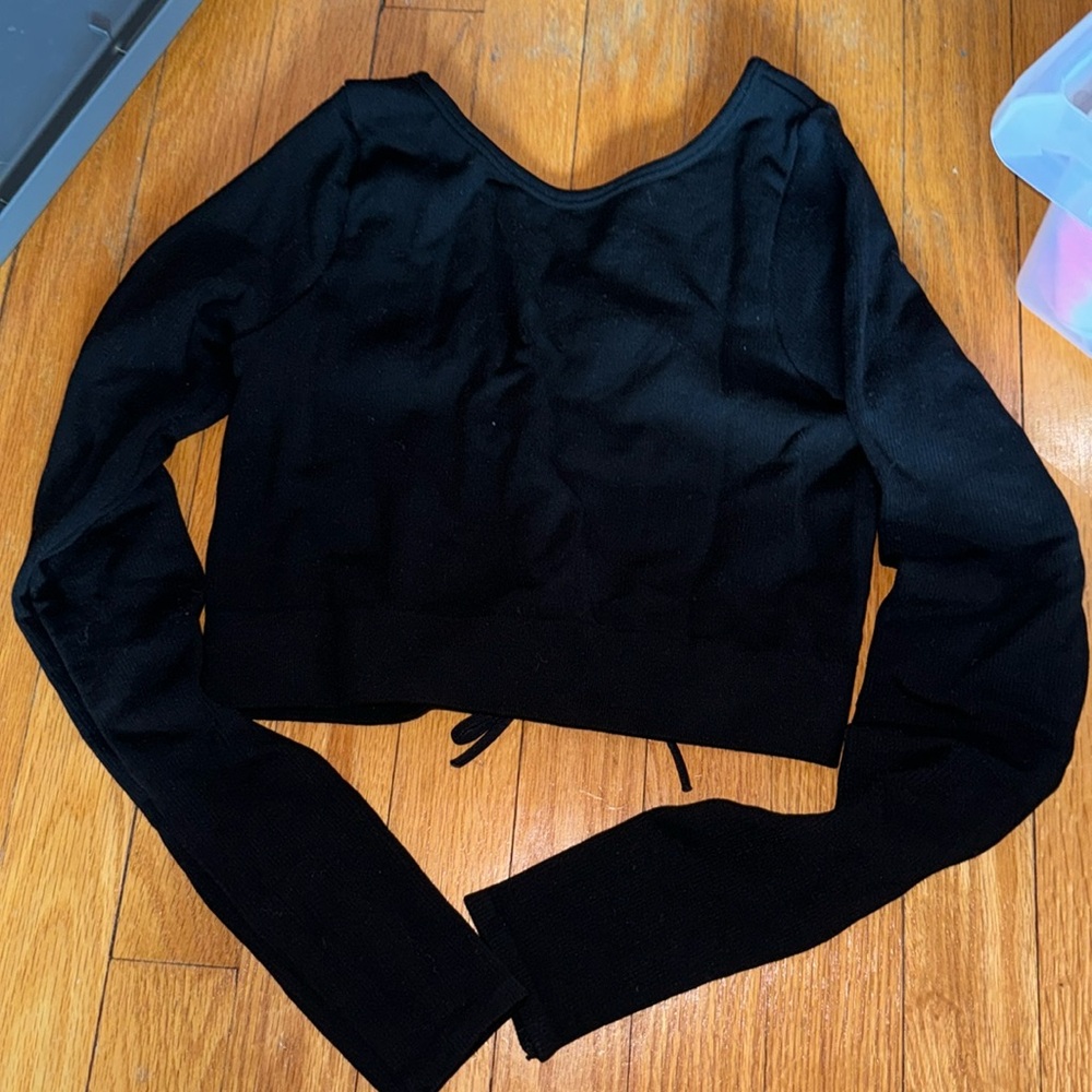 Fabletics cropped workout sweater